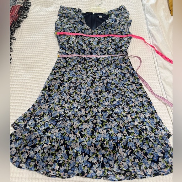 TOMMY HILFIGER Dress Chiffon Blue Pink Flowers Ruffled Sz 4 (Missing belt) - Picture 2 of 5